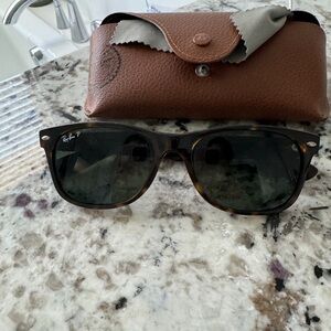 Ray-Ban Polarized New Wayfarer Sunglasses